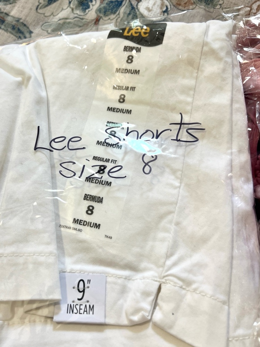 NWT,Lee,Bermuda Jean Shorts, 9” Inseam, Classic Fit, Vacation,Casual size 8 - Picture 5 of 5